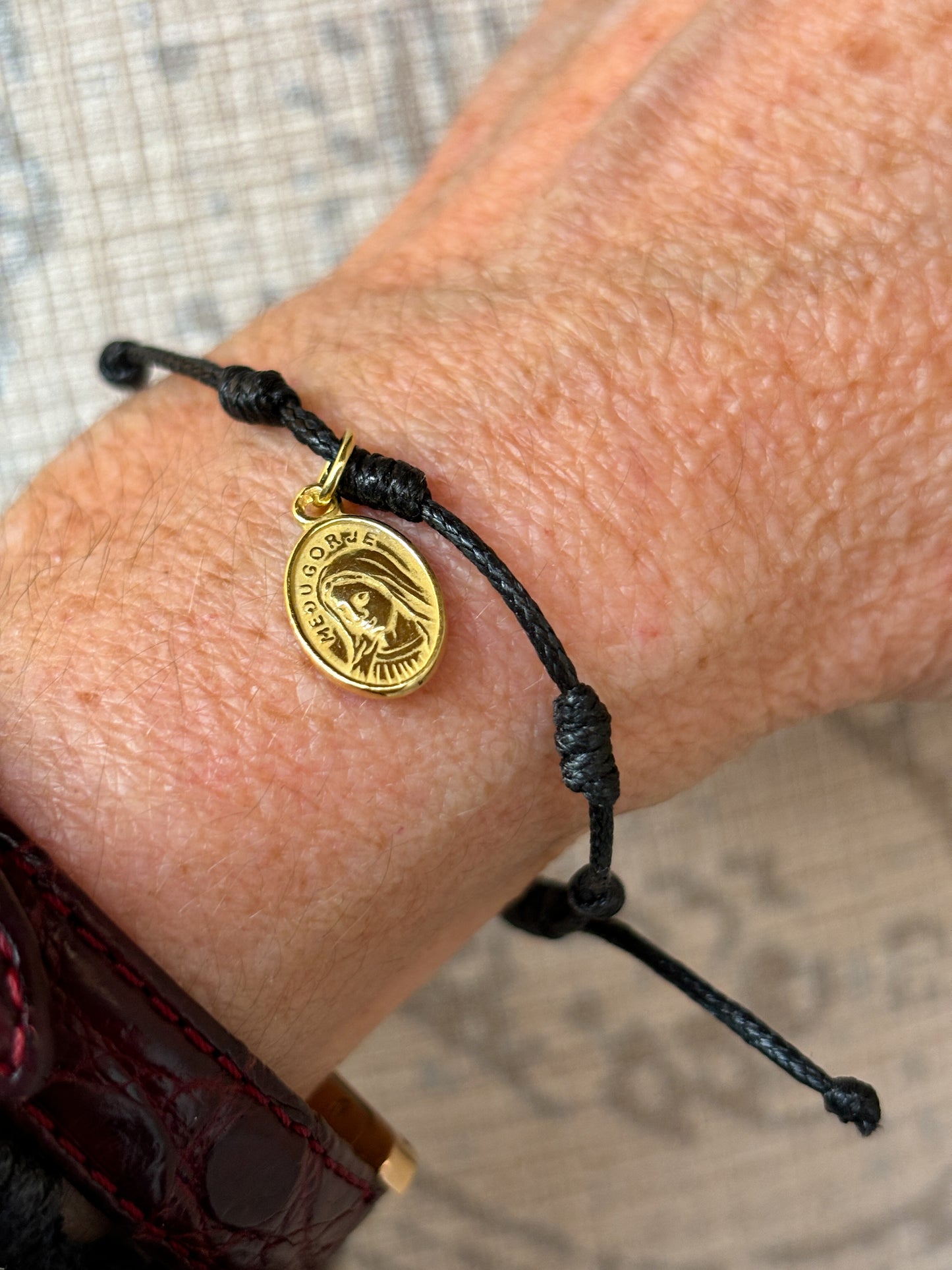 Virgen Medjugorje en Oro 18k