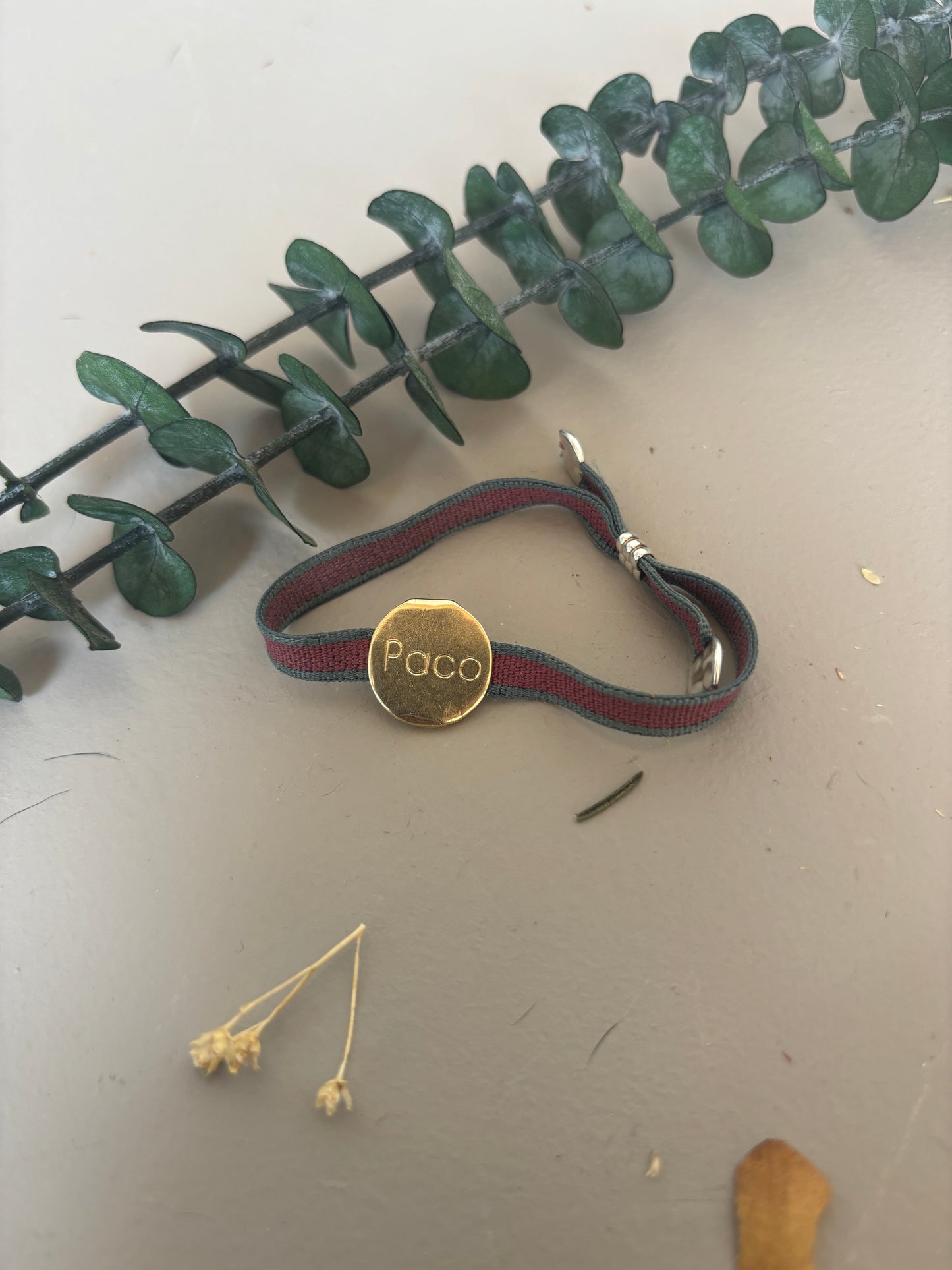 Moneda de Oro con Nombre grabado