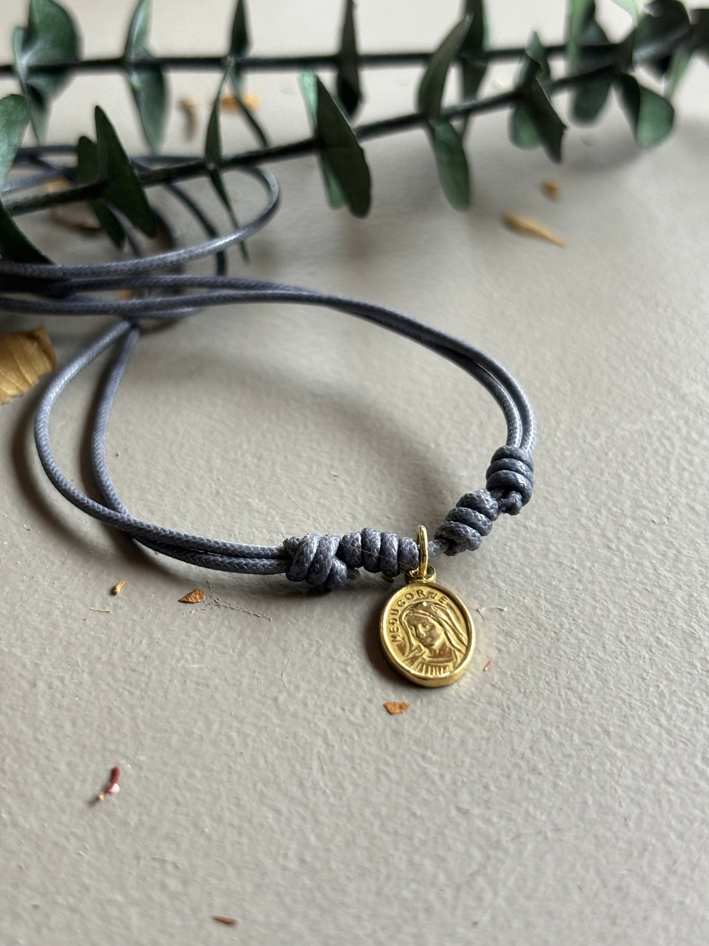 Virgen Medjugorje en Oro 18k