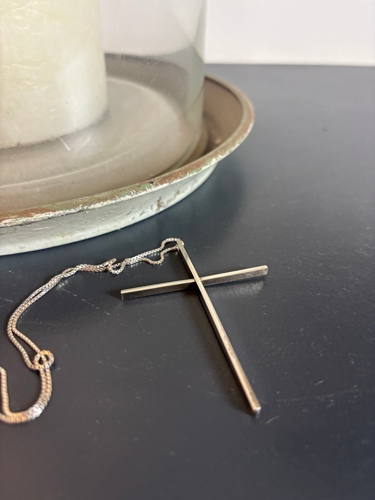 Cruz XL de plata con cadena veneciana