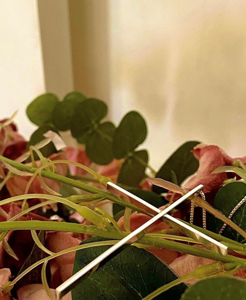 Cruz XL de plata con cadena veneciana