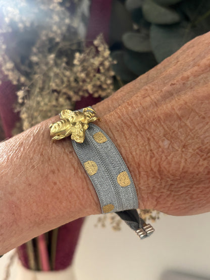 Abeja de plata bañada en oro